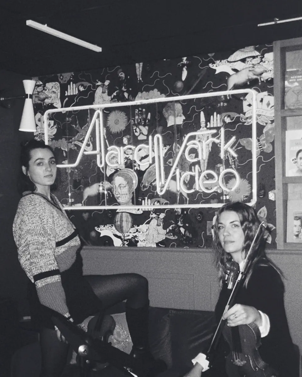 Devi and Liz at The Trade Room in Columbus | Mato